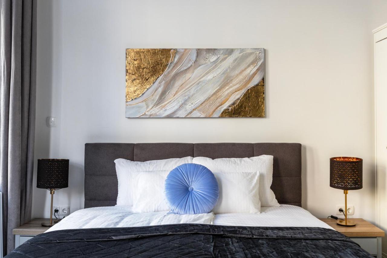 Lh Gallery Apartments Budapest Bagian luar foto
