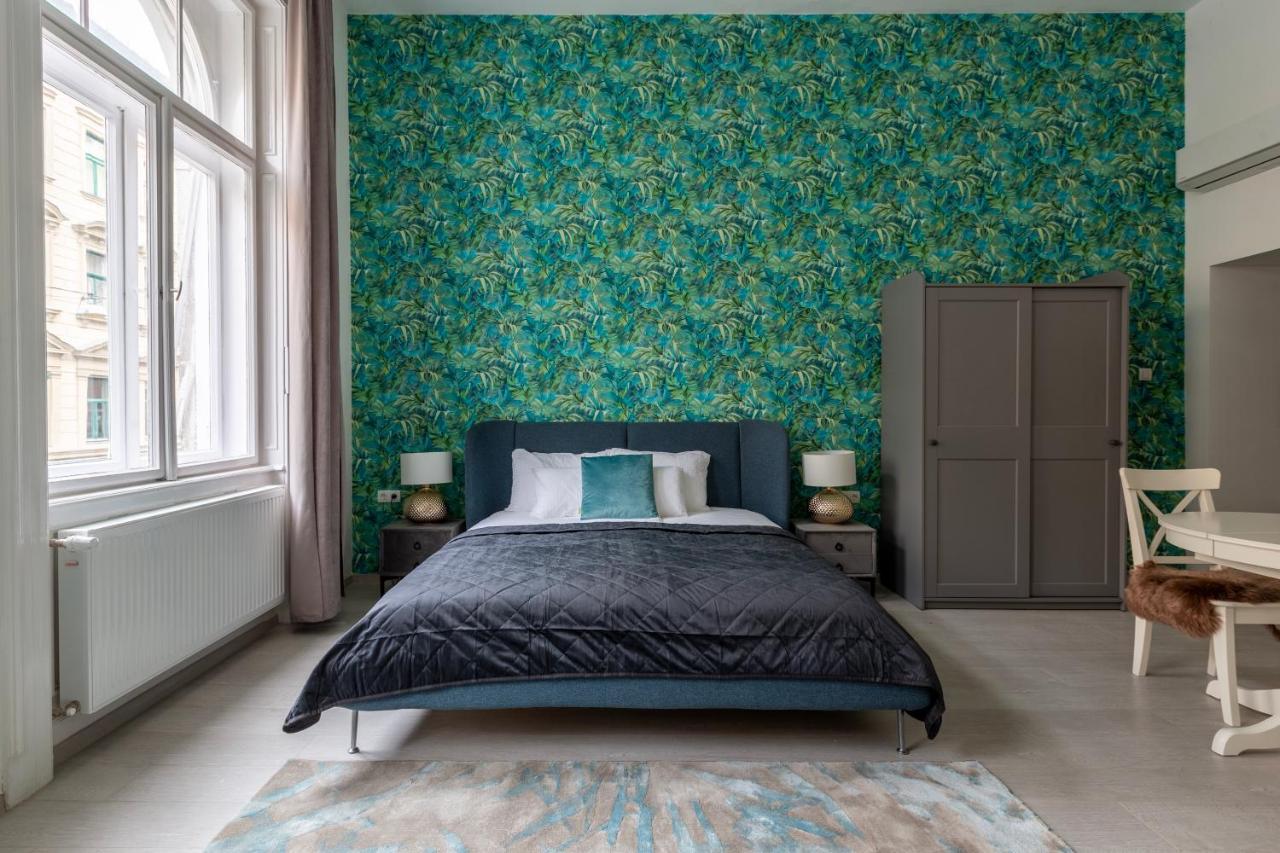 Lh Gallery Apartments Budapest Bagian luar foto
