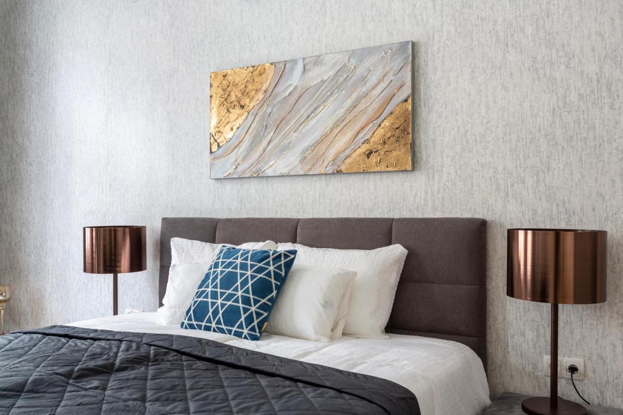 Lh Gallery Apartments Budapest Bagian luar foto