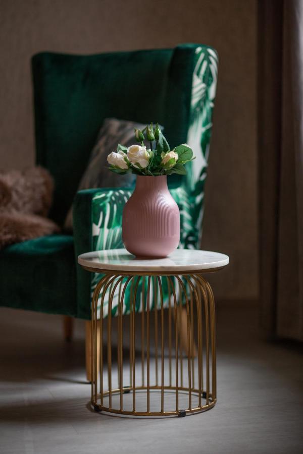 Lh Gallery Apartments Budapest Bagian luar foto